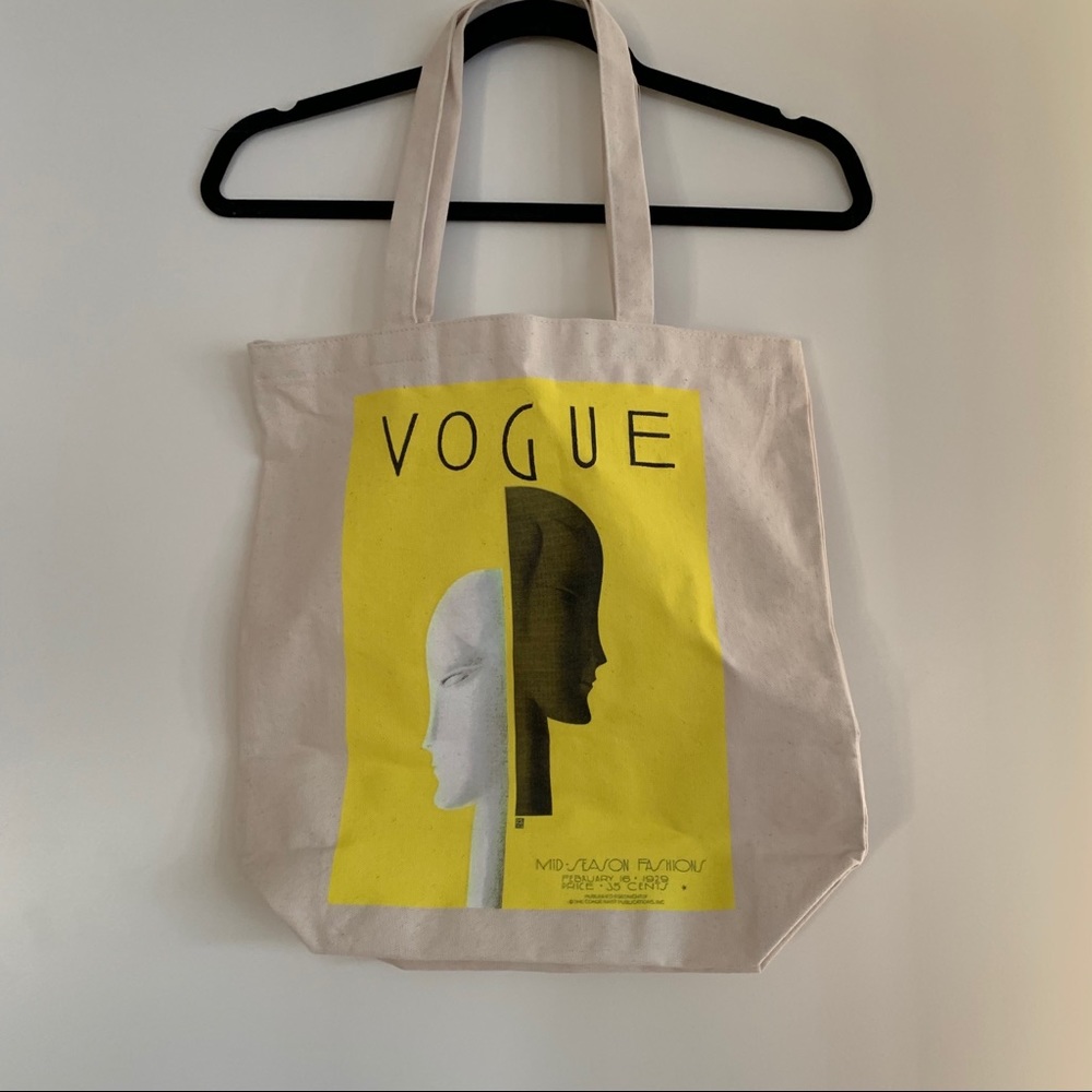 Vogue Tote Bag